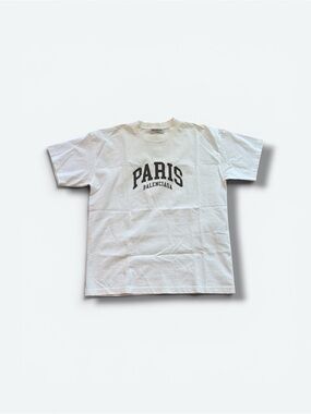 Trend: Balenciaga Paris Unisex T